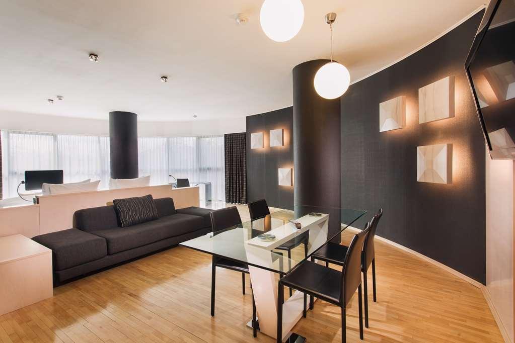 Doubletree By Hilton Hotel Cluj - City Plaza 部屋 写真